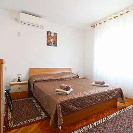 Marija 1198 Apartament *