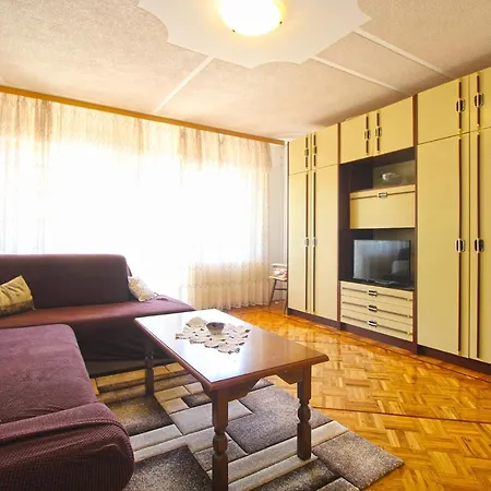 Marija 1198 Apartment
