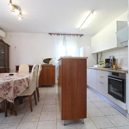 Appartement Marija 1198 Banjole